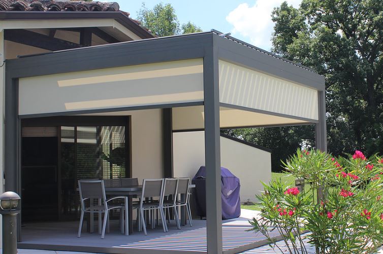 12.30 uur – Lunch op het terras